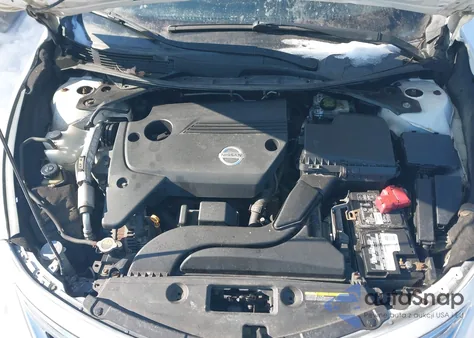 2015 Nissan Altima 2.5 S z USA, uszkodzony, nr VIN 1N4AL3AP8FC258109